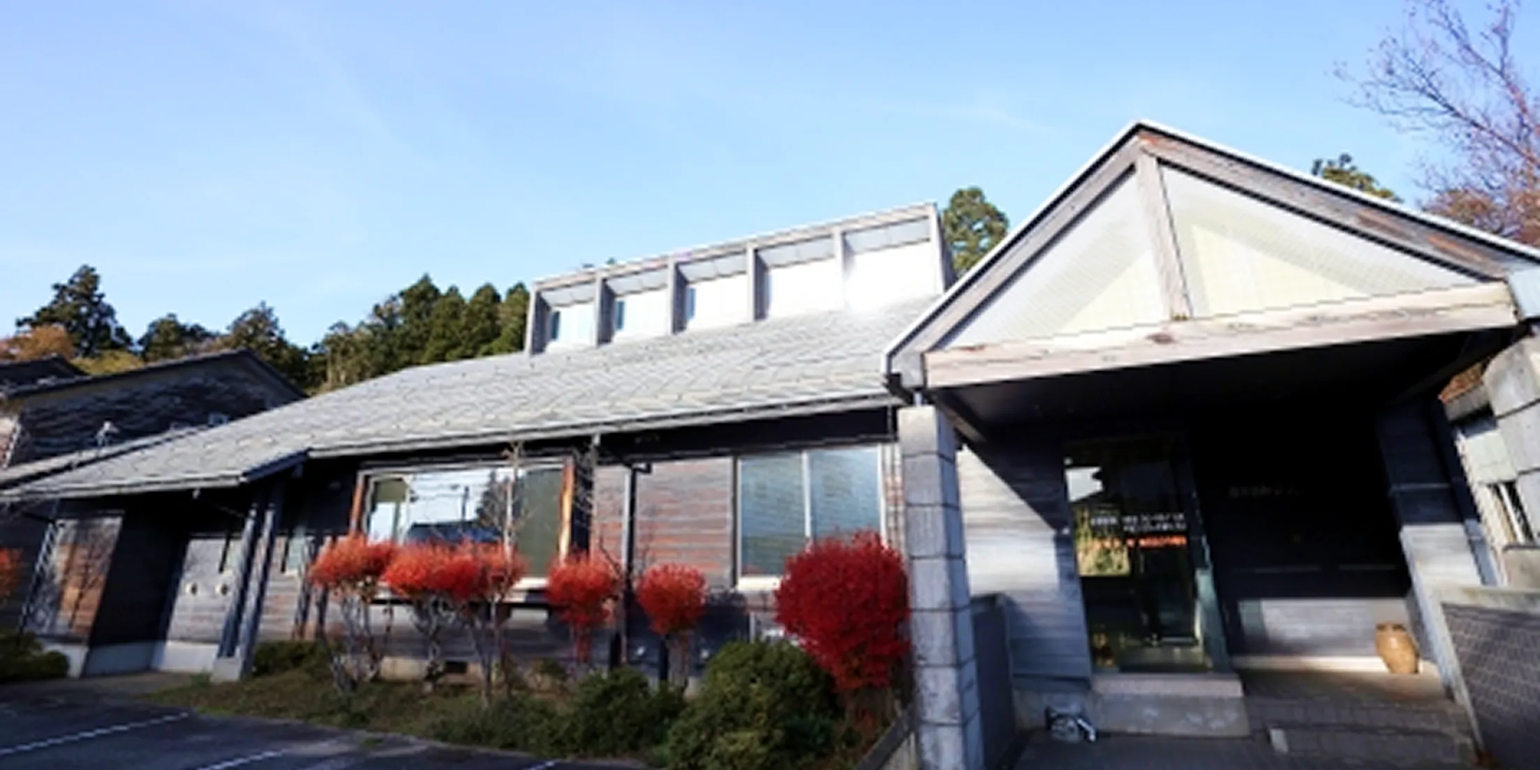院内スライド1